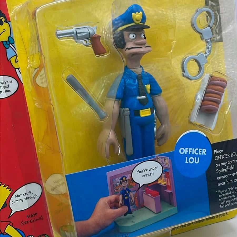 OFFICER LOU - Imagen 3